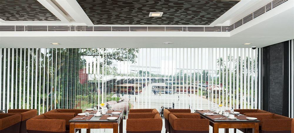 Abaam Cochin Otel Kochi Dış mekan fotoğraf