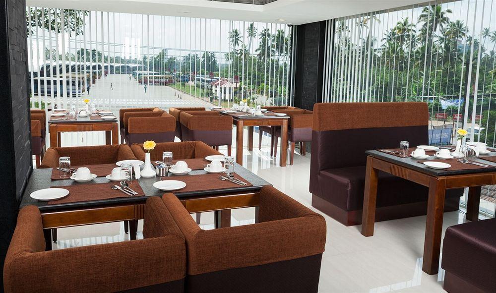 Abaam Cochin Otel Kochi Dış mekan fotoğraf